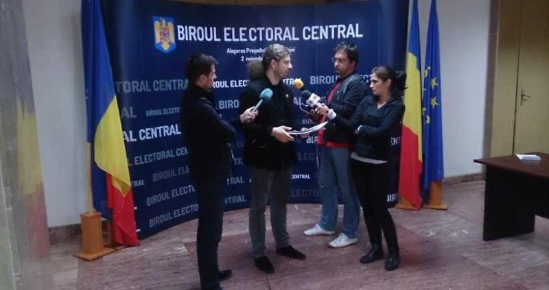 Depunerea-candidaturii-la-prezidentiale-2014-818x460