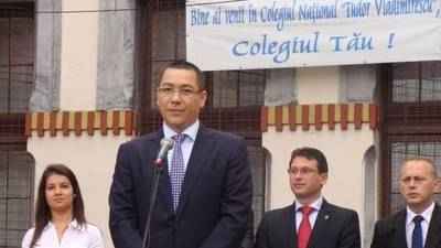 Ponta--Nu-stiu-daca-mai-e-vreun-copil--chiar-si-de-clasa-I--care-sa-nu-aiba-telefon-cu-Internet