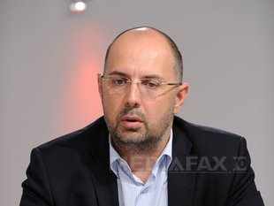 Hunor Kelemen (n. 18 octombrie 1967, Cârța, Harghita, România), politician român de etnie maghiară din România, ales începând cu legislatura 2000-2004 deputat de Harghita din partea UDMR - foto: Mediafax