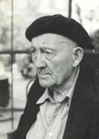 Petre Țuțea (n. 6 octombrie 1902 - d. 3 decembrie 1991) a fost un eseist, filosof și economist român, membru al Mișcării Legionare - foto preluat de pe Istoria.md