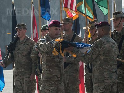 ceremonie-nato-kabul-afp