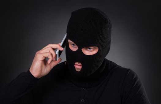 05-terorism-shutterstock-184358345-465x390