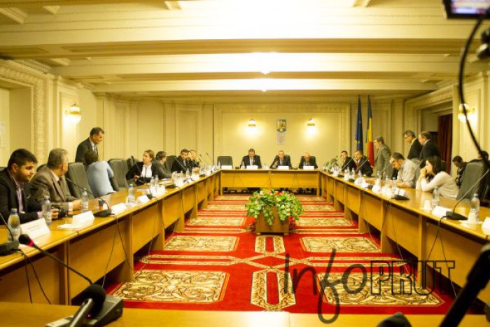 prietenii-unirii--in-parlamentul-de-la-bucuresti-1419880876