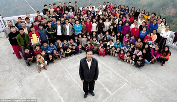 largest-family1[2]