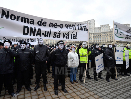 politisti-protest-2-octav-ganea