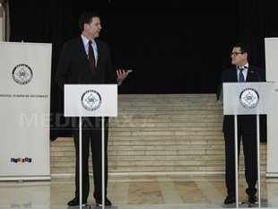 james-comey-octav-ganea