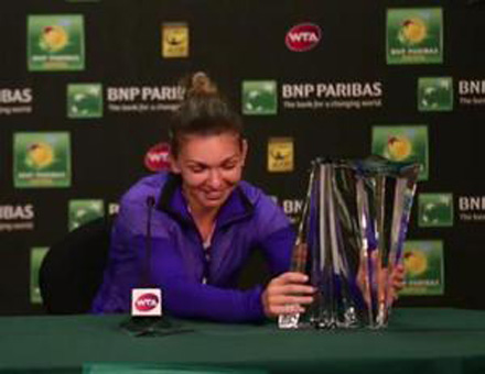 simona-halep-trofeu