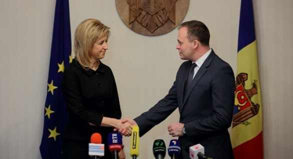 AC-intrevedere-Vlah-01.04.2014-586x319