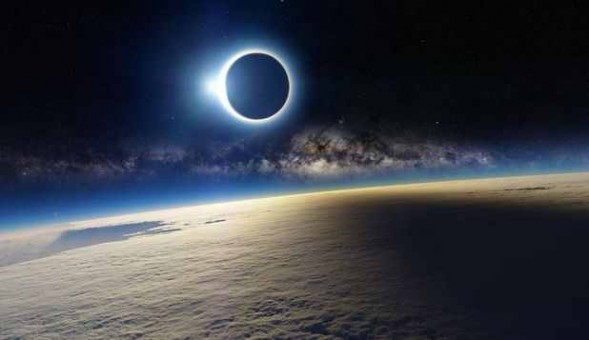 lunar-eclipse-hd-picture-for-wallpd