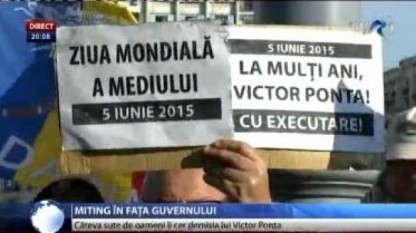 Manifestaţie la guvern - foto - stiri.tvr.ro