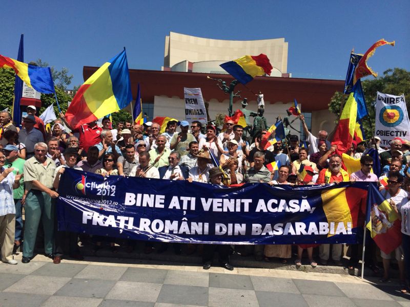 Marsul lui Stefan cel Mare,Piaţa Universităţii, manifestaţie unionistă - foto - facebook.com/Antonie Popescu