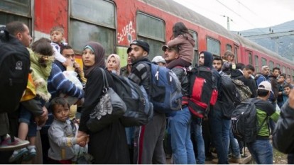 Imigranti in Ungaria - foto: economica.net