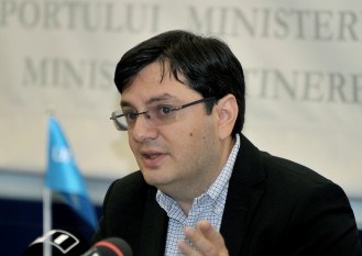 Nicolae Bănicioiu, ministrul Sănătăţii - foto: Florin Eşanu/Epoch Times