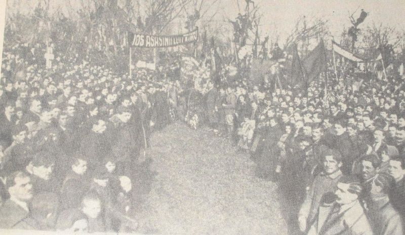 Demonstrație la funerariile lui Ion C. Frimu - foto preluat de pe en.wikipedia.org
