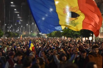 Unde dai si unde crapa. Rezultatul protestelor #Colectiv - foto: facebook.com