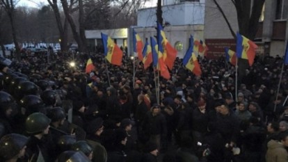 Proteste dupa vot,  Chisinau ianuarie 2016 - foto: /infoprut.ro