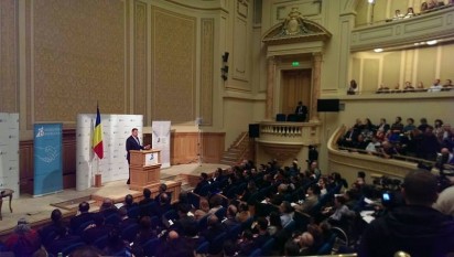 Inițiativa România a organizat ieri, 17 februarie, dezbaterea ‘Dialog pentru România. Primăvara politică a societății civile’, la care au participat peste 150 de reprezentanți ai grupurilor formale și informale ale societății civile, Președintele României, doi miniștri ai Guvernului României și peste 20 de ambasadori sau reprezentanți ai ambasadelor la București - foto: facebook.com