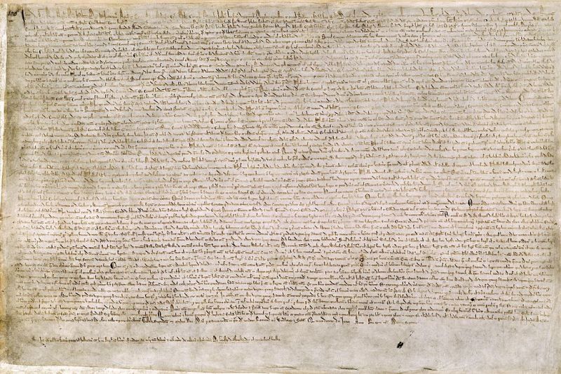 Magna Carta - Manuscris din bumbac Augustus II. 106 , una dintre cele patru exemplificări supraviețuitoareale textului din 1215 - foto preluat de pe en.wikipedia.org
