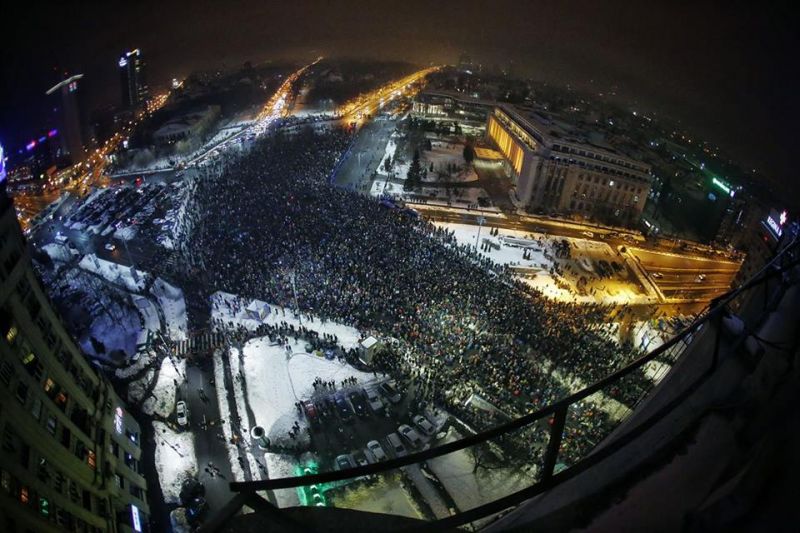 Protest „NU Legii Gratierii Si Amnistiei”, (București - 22 ianuarie 2017) - foto: Cristian Vasile