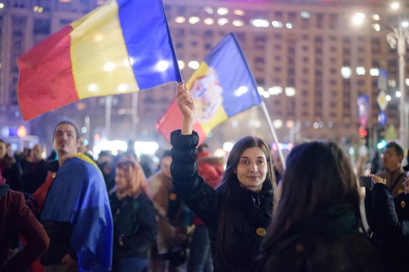 Protest Bucurețti (Piața Victoriei, februarie 2017) - foto: Mihut Savu