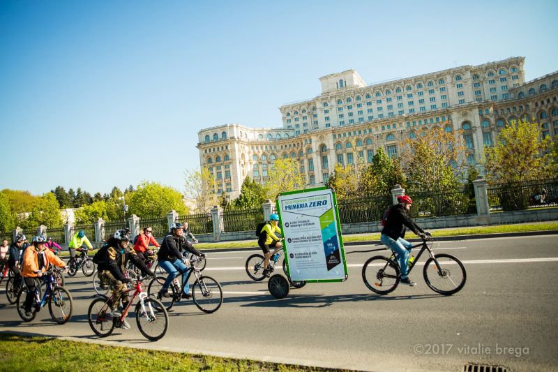 Marsul biciclistilor - Bucuresti - 22 aprilie 2017 - foto: Vitalie Brega