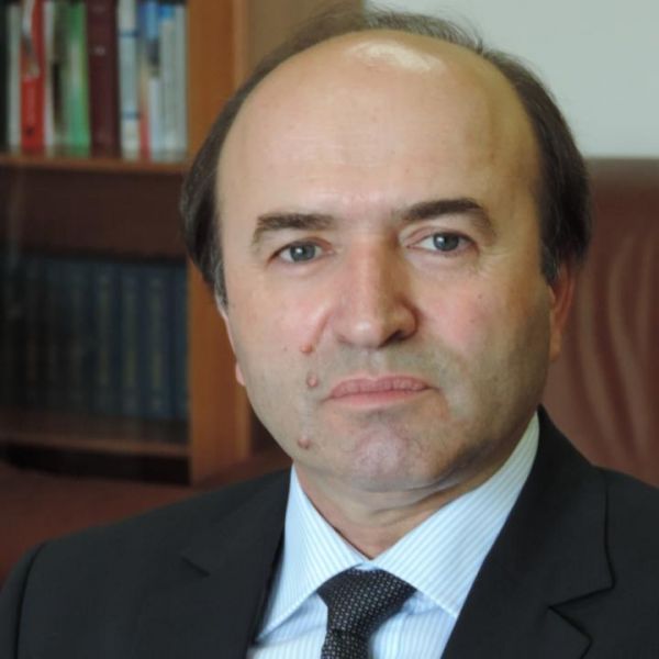 Tudorel Toader, Ministrul Justiției - foto: facebook.com