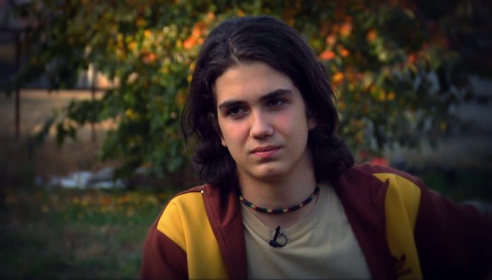 Tudor Helgiu (16 ani) refuză să accepte reguli înainte de a primi explicații - foto preluat de pe recorder.ro