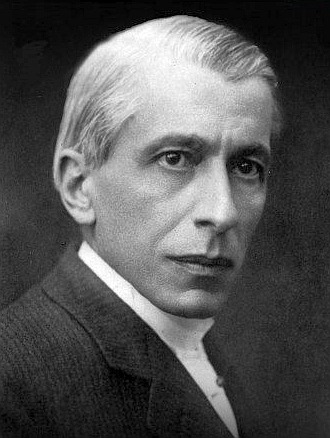 Nicolae Constantin Paulescu (n. 11 noiembrie, S.V. 30 octombrie, 1869, Bucureşti – d. 19 iulie 1931, Bucureşti) a fost un om de ştiinţă român, medic şi fiziolog, profesor la Facultatea de Medicină din Bucureşti, care a contribuit la descoperirea hormonului antidiabetic eliberat de pancreas, numit mai târziu insulină - foto preluat de pe en.wikipedia.org