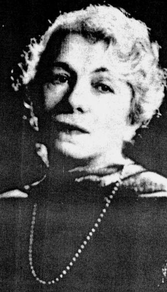 Alice Voinescu (n. Steriadi, 10 februarie 1885, Turnu Severin - d. 4 iunie 1961 București) a fost o scriitoare, eseistă, profesoară universitară, critic de teatru și traducătoare română. A fost prima româncă doctor în filosofie (Sorbona, Paris, 1913) - foto preluat de pe ro.wikipedia.org