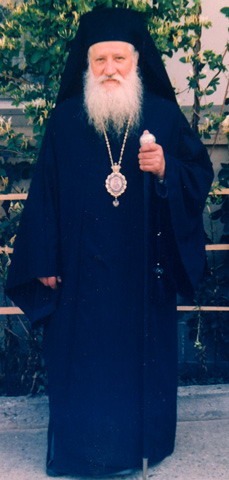 Pahomie Morar (n. 1936, judeţul Alba - d. 24 mai 2006, Mănăstirea Cucova, judeţul Bacău) a fost un cleric ortodox de stil vechi din România, care a îndeplinit funcţia de episcop-vicar al Bisericii Ortodoxe de Stil Vechi din România (1988-2006) - foto preluat de pe ro.wikipedia.org