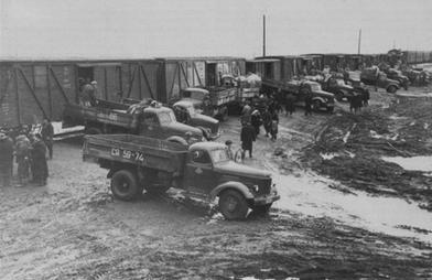 Photo of the Chechens and Ingush being loaded onto trains for the deportation - foto preluat de pe en.wikipedia.org