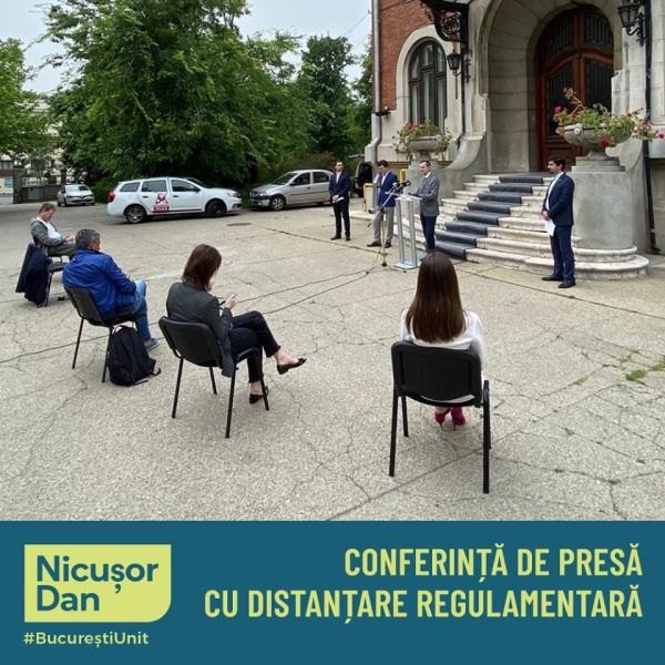 Conferință de presă alături de consilierii generali Stelian Bujduveanu - Consilier General al Municipiului București(PNL), Catalin Deaconescu(PNL) și Alexandru Gâdiuță (USR) - 17 mai 2020 (raportul măsurilor luate de Primăria Capitalei în criza sanitară generată de noul coronavirus și planul de măsuri pe care îl propunem pentru perioada care urmează) - foto preluat de pe www.facebook.com
