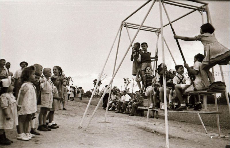 1 iunie - Ziua Copilului - foto preluat de pe www.memorialsighet.ro
