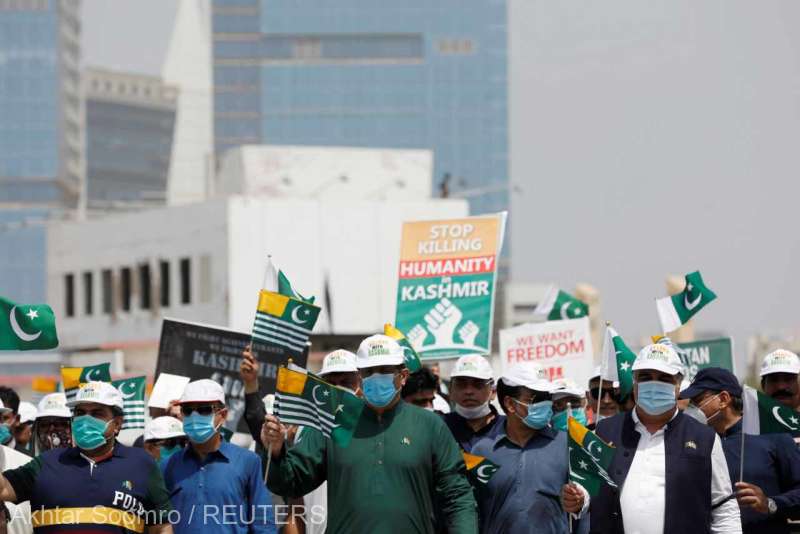 Pakistan: Ample proteste la un an după revocarea statutului special al Kashmirului de către India (5 august 2020) - foto preluat de pe www.agerpres.ro