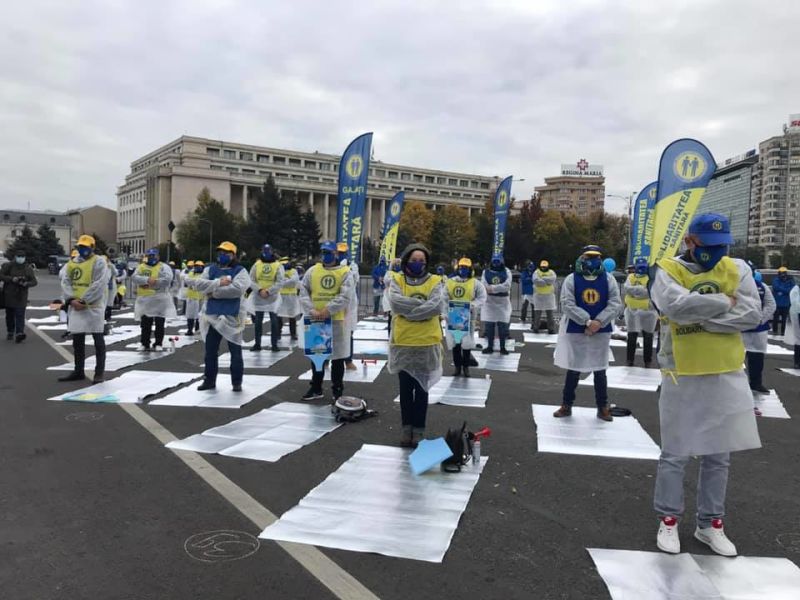 Federația “Solidaritatea Sanitară” - Miting pentru Condiții de Muncă Decente (12 noiembrie 2020) - foto preluat de pe www.facebook.com/solidaritatea.sanitara
