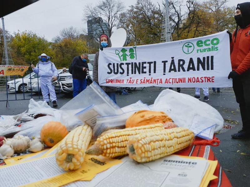 Protest producători şi lucrători agricoli (18 noiembrie 2020) - foto preluat de pe www.facebook.com/ecoruralis