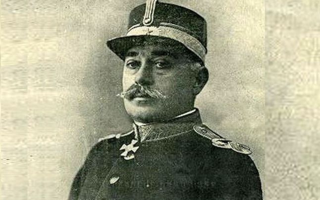 Ioan Dragalina, uneori ortografiat Ion Dragalina (n. 16 decembrie 1860, orașul Caransebeș, Imperiul Austriac- d. 24 octombrie 1916, București) a fost un general român, care a murit eroic în luptele care au avut loc pe Valea Jiului în primul război mondial - foto preluat de pe r3media.ro