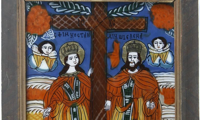 Icoană pe sticlă cu tema „Sfinții Împărați Constatin și Elena”, datare sfârșitul secolului al XIX-lea, zonă Țara Bârsei, Transilvania - Colecția Muzeului Național al Țăranulu Român, categoria jurică Tezaur - foto preluat de pe www.facebook.com/MuzeulTaranului