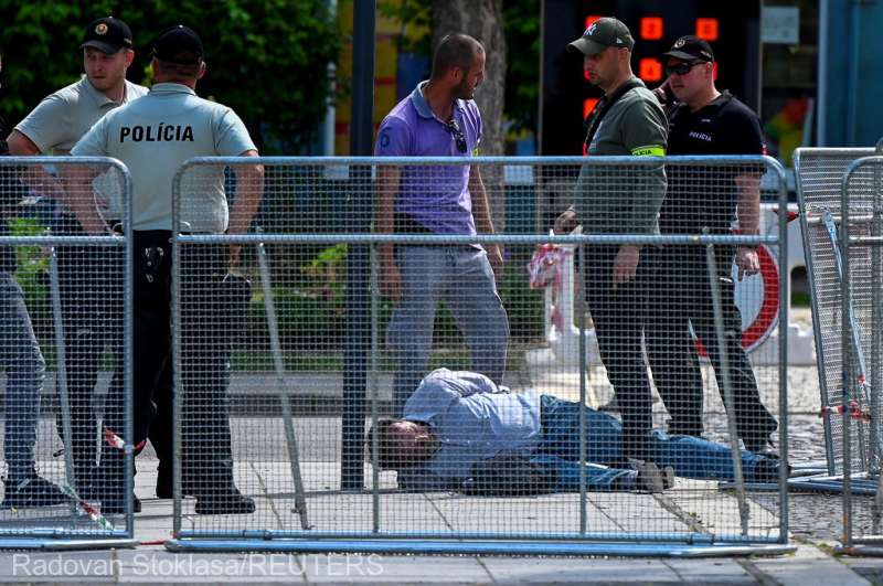 Premierul slovac Robert Fico a fost rănit în urma unui atac armat (15 mai 2024) - foto preluat de pe www.agerpres.ro
